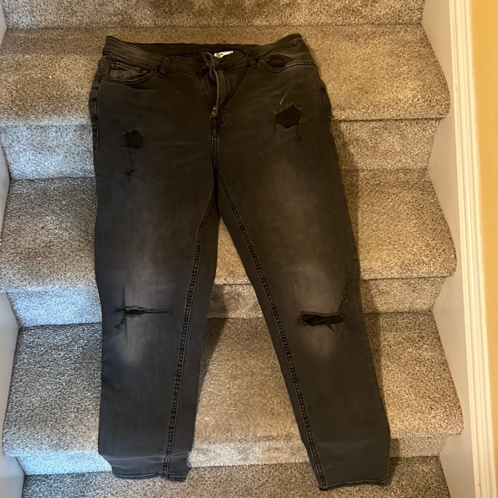 H&M girlfriend jeans